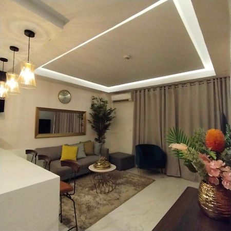 Deluxe Condo 2 Bedroom, 7Th Floor Room Bc In One Madison Tower 3, Megaworld Boulevard, Mandurriao Iloilo City, Philippines Bagian luar foto