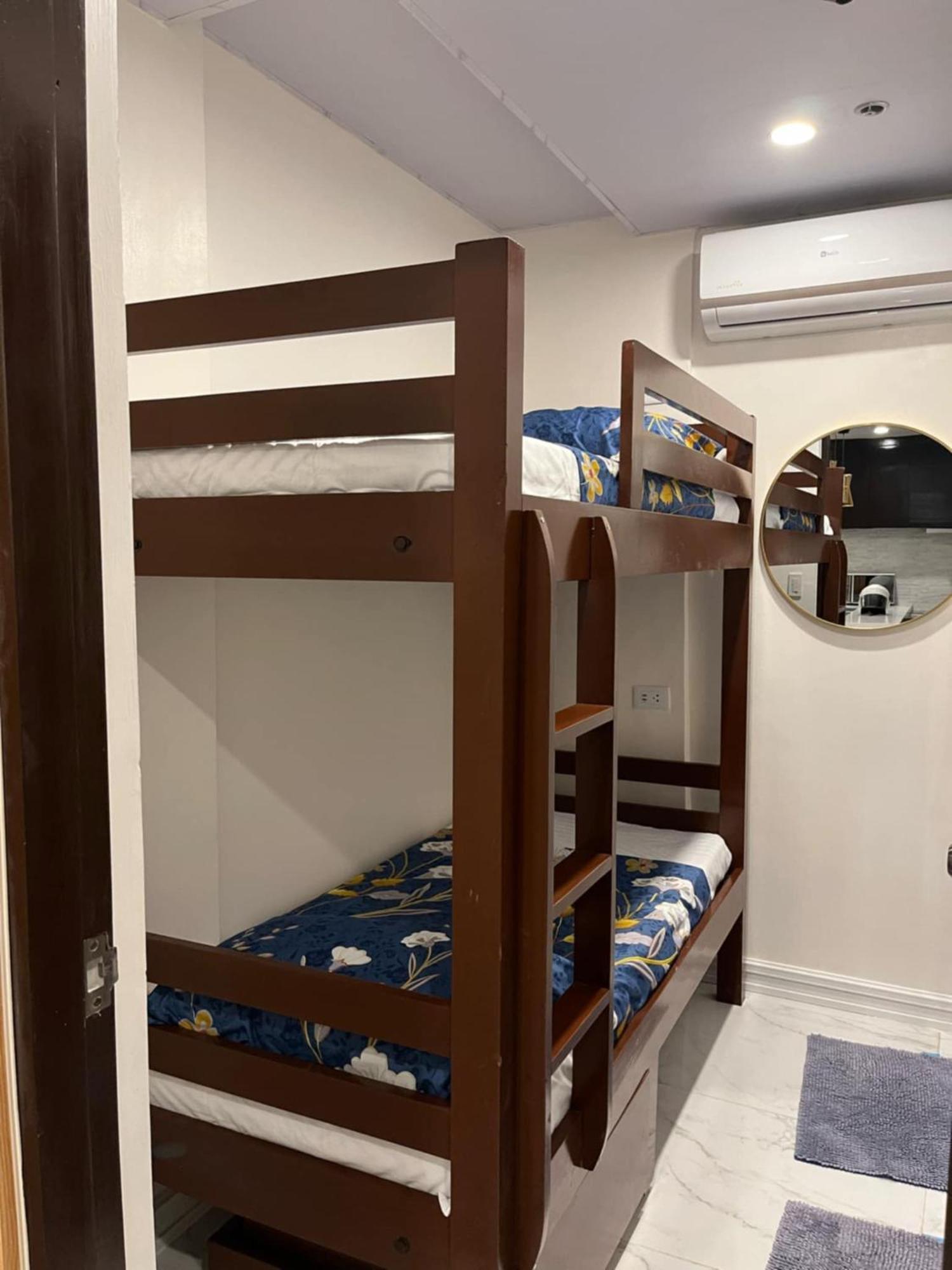 Deluxe Condo 2 Bedroom, 7Th Floor Room Bc In One Madison Tower 3, Megaworld Boulevard, Mandurriao Iloilo City, Philippines Bagian luar foto