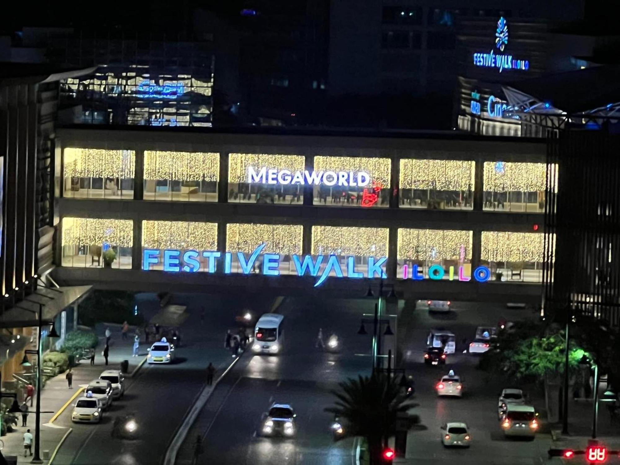 Deluxe Condo 2 Bedroom, 7Th Floor Room Bc In One Madison Tower 3, Megaworld Boulevard, Mandurriao Iloilo City, Philippines Bagian luar foto