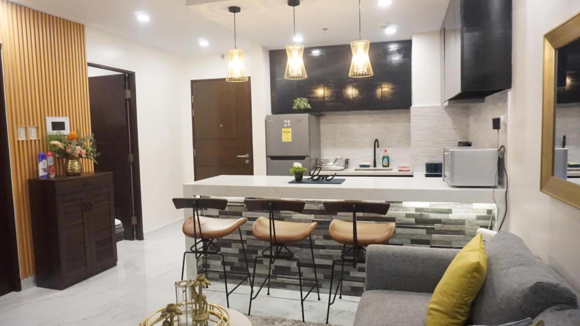 Deluxe Condo 2 Bedroom, 7Th Floor Room Bc In One Madison Tower 3, Megaworld Boulevard, Mandurriao Iloilo City, Philippines Bagian luar foto