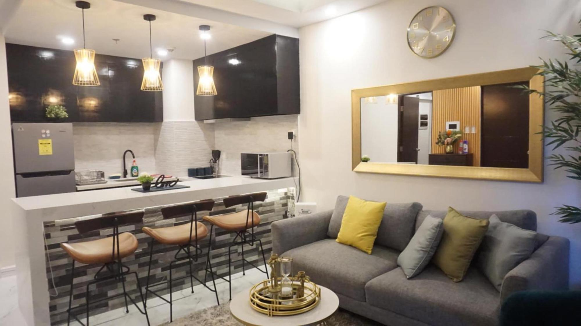 Deluxe Condo 2 Bedroom, 7Th Floor Room Bc In One Madison Tower 3, Megaworld Boulevard, Mandurriao Iloilo City, Philippines Bagian luar foto